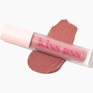 KISSASS Matte Liquid Lipstick in BOSSY (Pink)